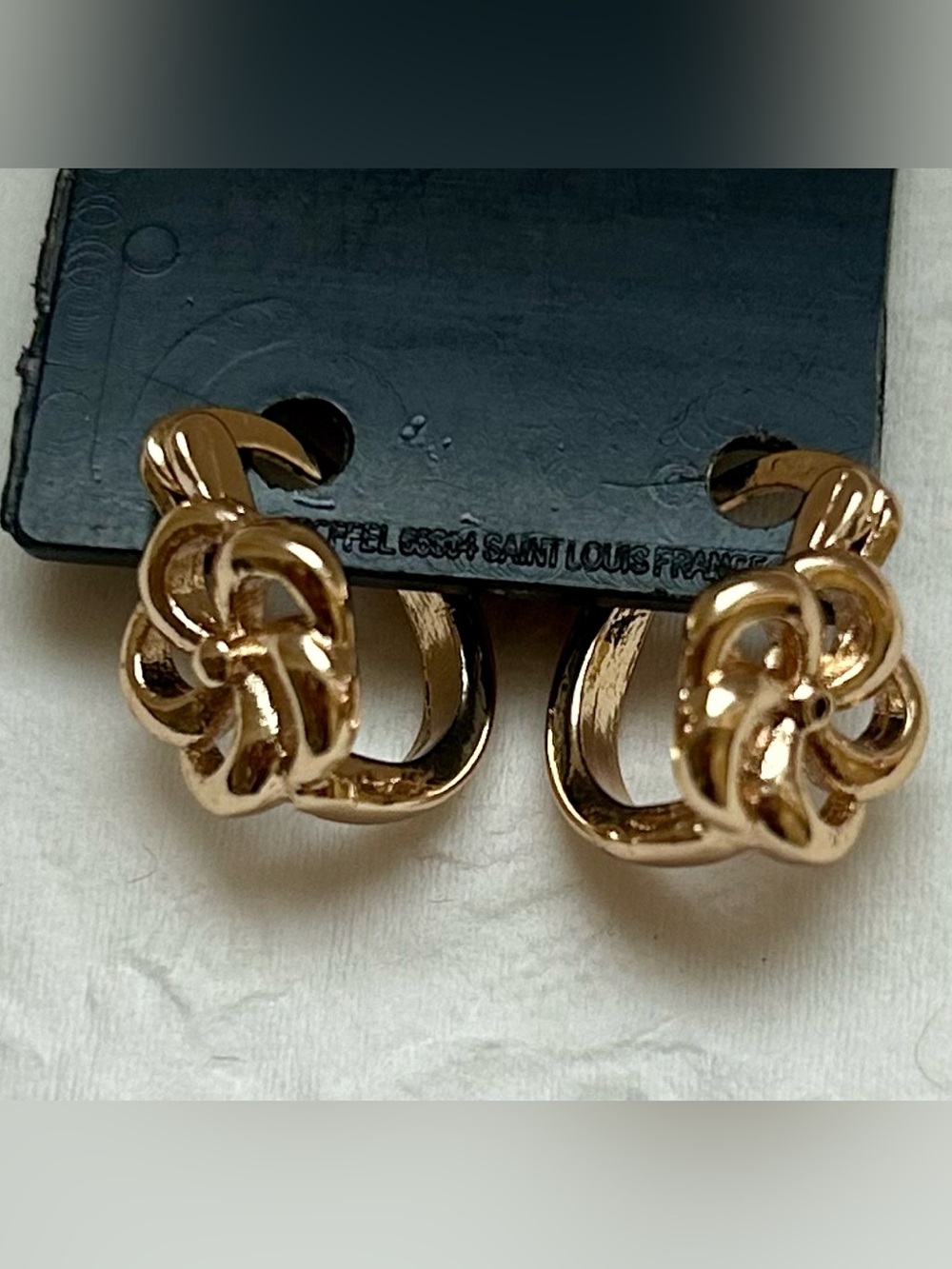 Gold Knot Hoop Clip-On Earrings - Women's Jewelry
